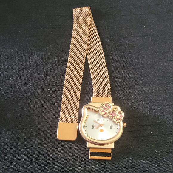 Hello Kitty Sanrio rose gold adjustable magnetic watch - Picture 4 of 4